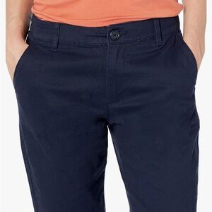 Talbots. Navy, flat front, straight leg cropped, curvy. Worn once.